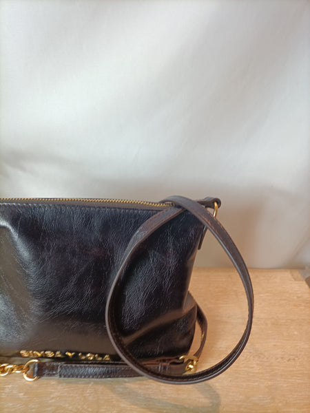 BIMBA Y LOLA. Bolso negro piel brillo. – Hibuy market