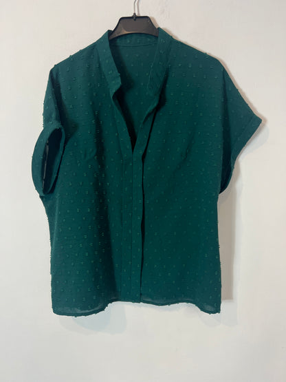 SHEIN. Blusa verde plumeti T.l