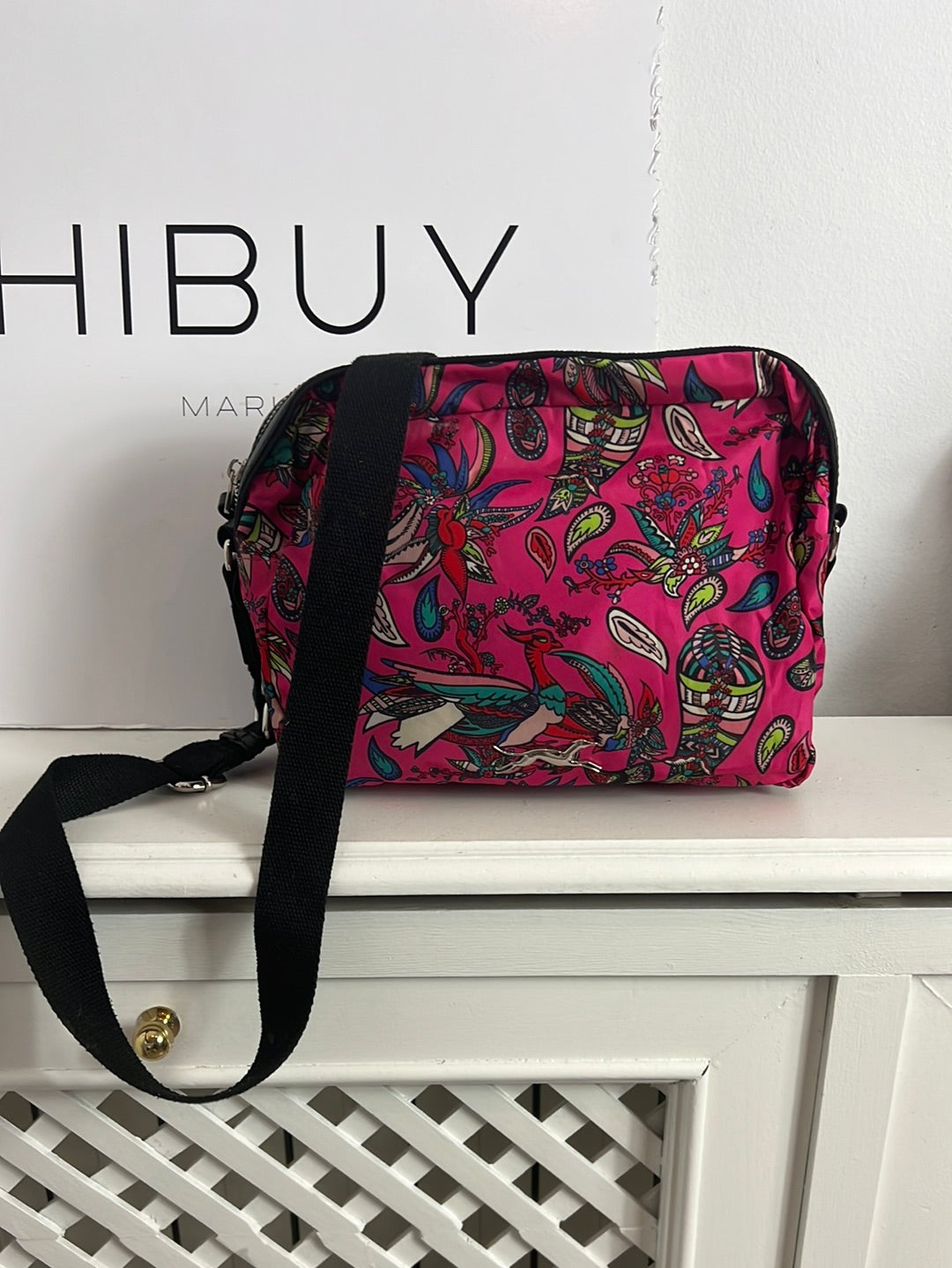 BIMBA Y LOLA. Bolso tela rosa estampado