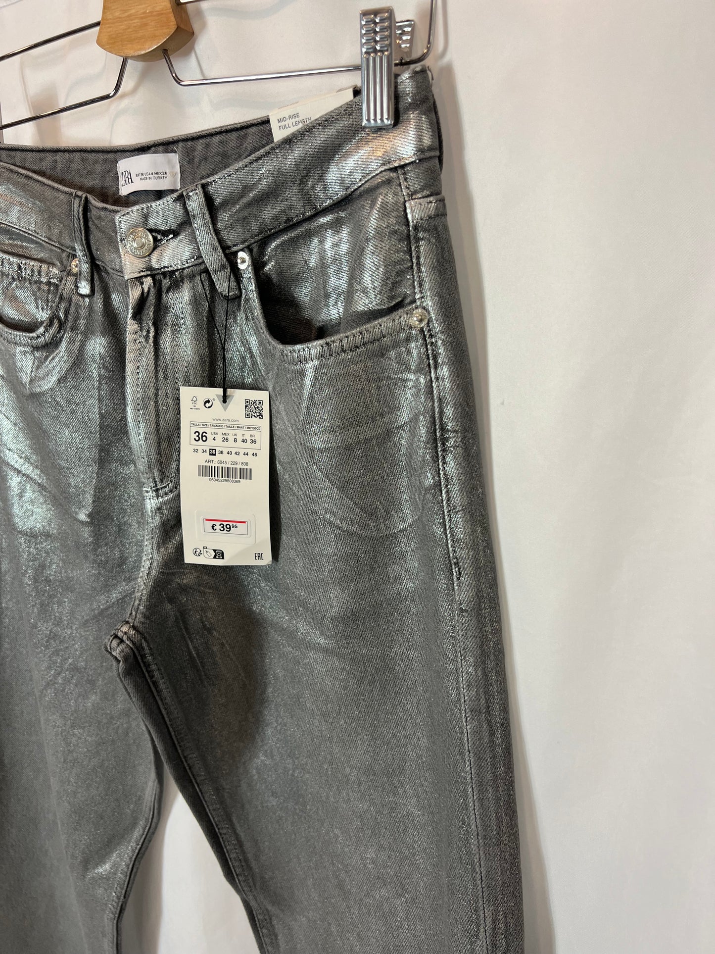 ZARA. Denim recto textura metalizada. T 36