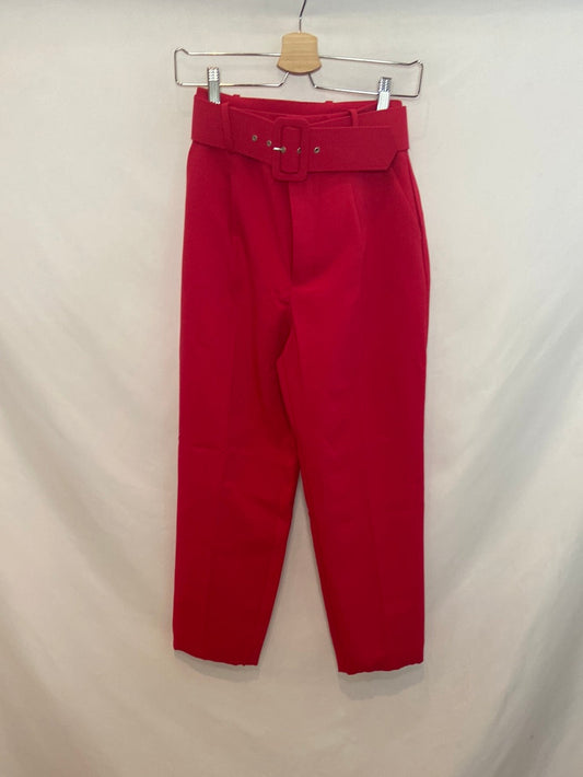 ZARA. Pantalón rosa detalle cinturón T.S