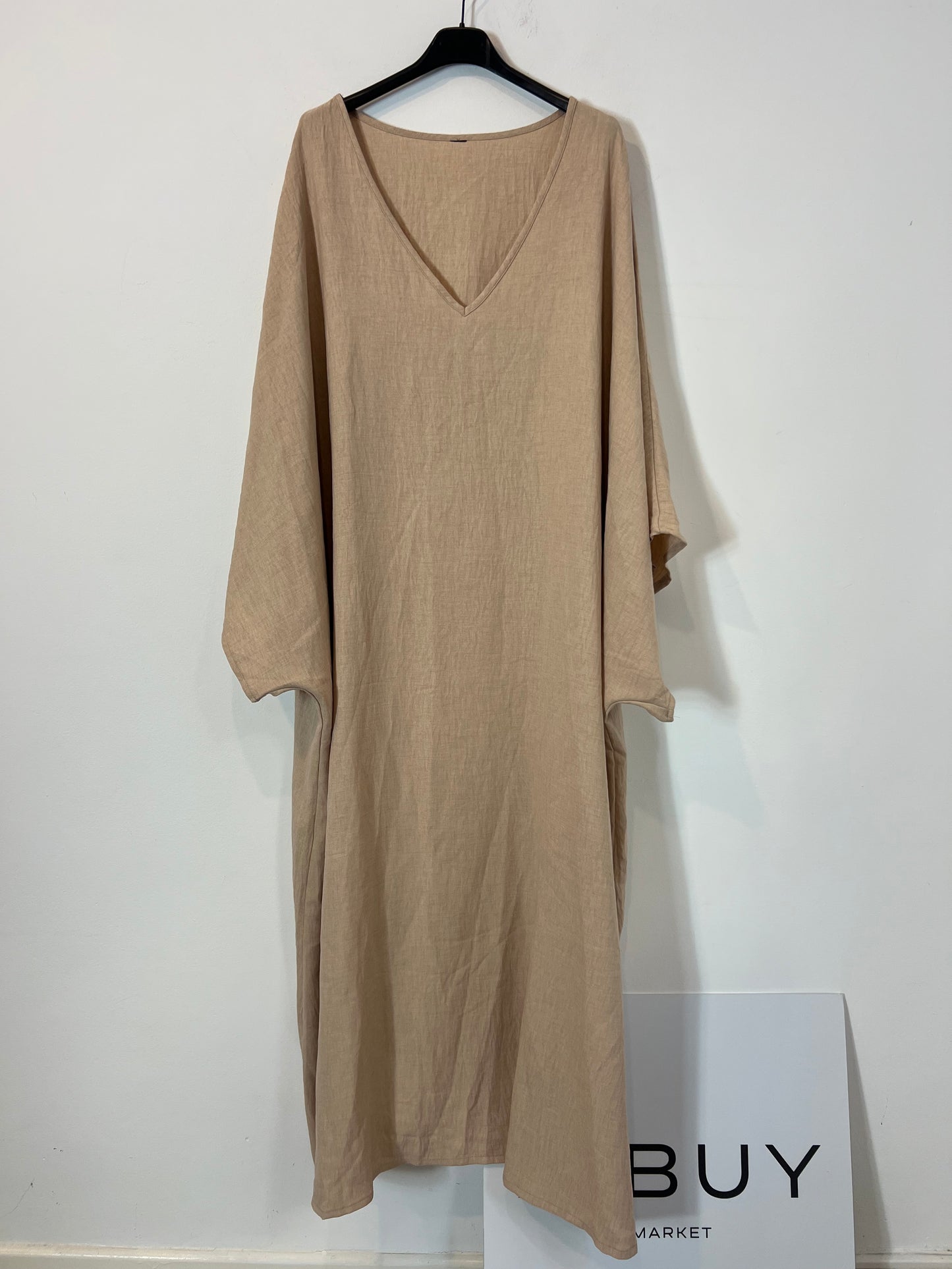 OTRAS. Vestido beige efecto caftán T.3xl