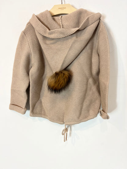 SIGAR. Chaqueta punto beige capucha. T 5 años