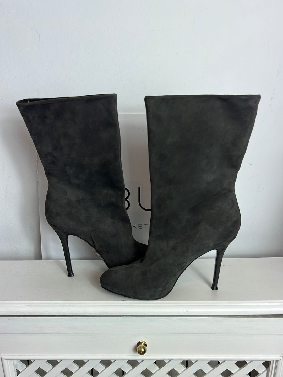 UTERQÜE. Botas grises oscuro piel. T 40