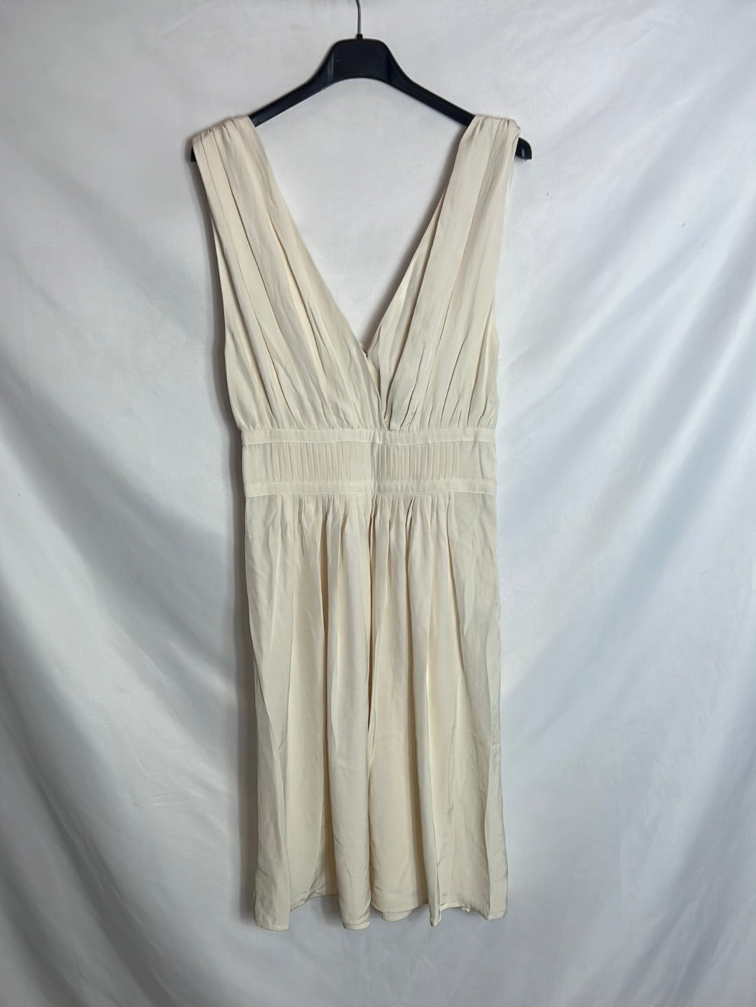 ISABEL MARANT ÉTOILE. Vestido beige fluido escote T 36