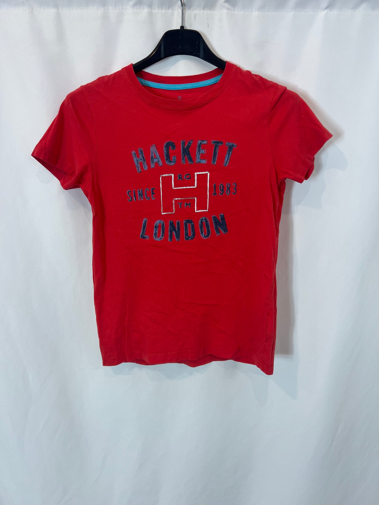 HACKET. Camiseta roja letras. T 7-8 años