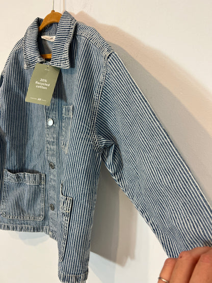 H&M. Chaqueta denim rayas. T 5-6 años