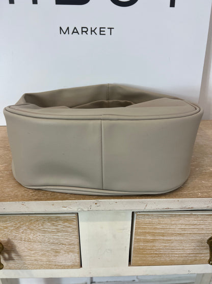 PRIMARK. Bolso beige efecto piel doble asa