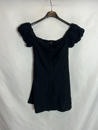 ZARA. Vestido corto negro abotonado T.xs