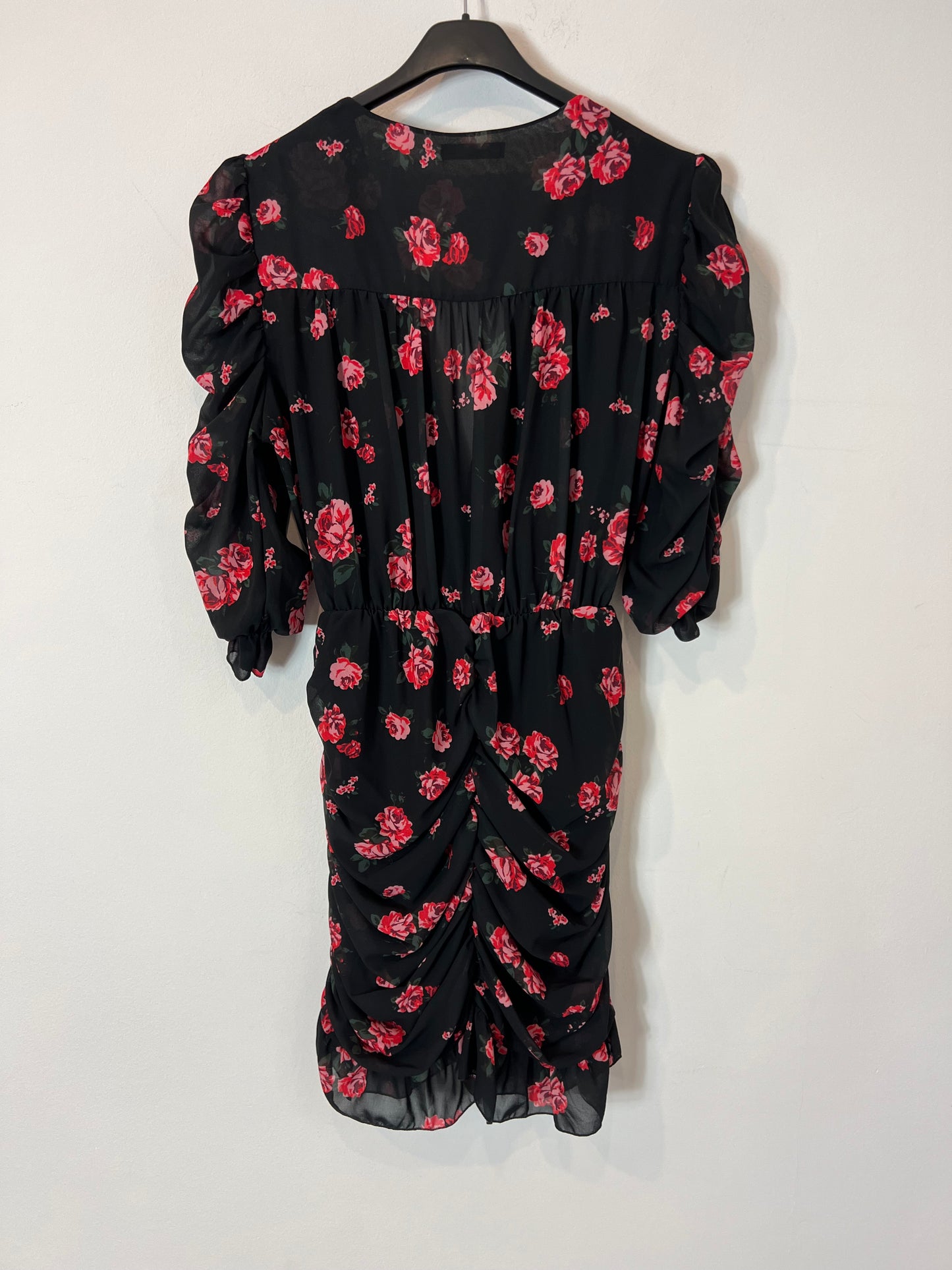 BOOHOO. Vestido corto flores fruncidos.- T 12 (M)