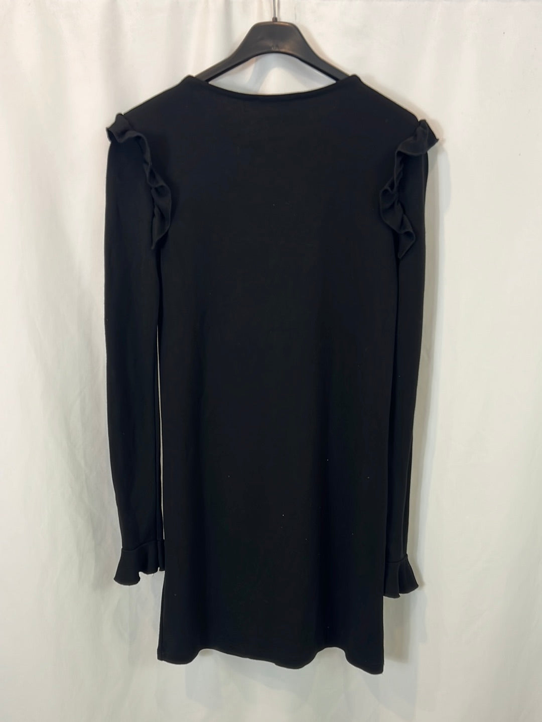 BERSHKA. Vestido corto negro T.s