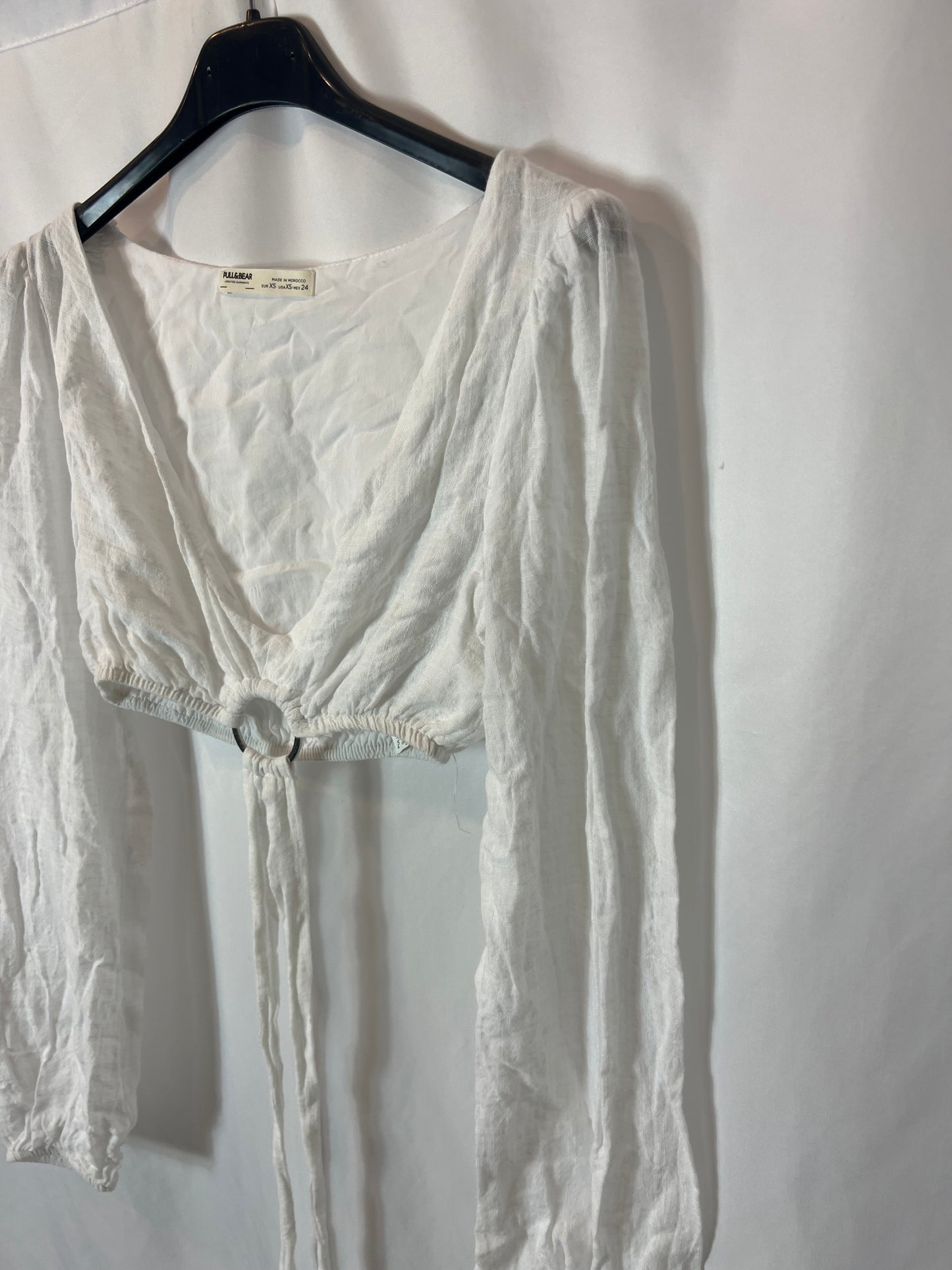 PULL&BEAR. Top  blanco argolla T.xs