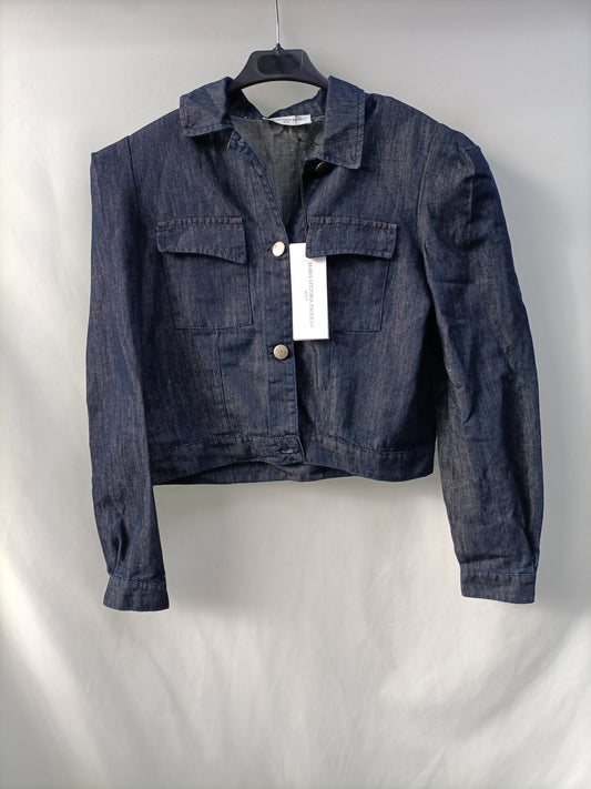 MVP WARDROBE. Cazadora denim corta T.40(s/m)