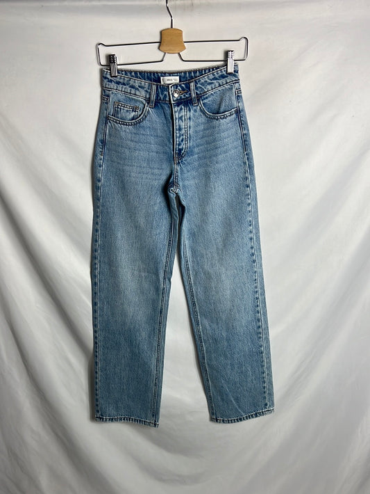 MANGO. Pantalón recto denim T.xs