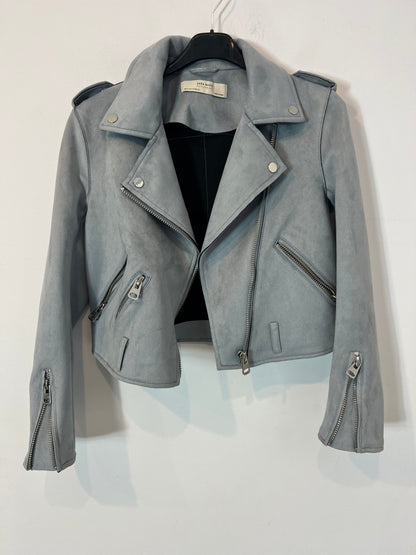 ZARA. Biker efecto piel azul claro. T M