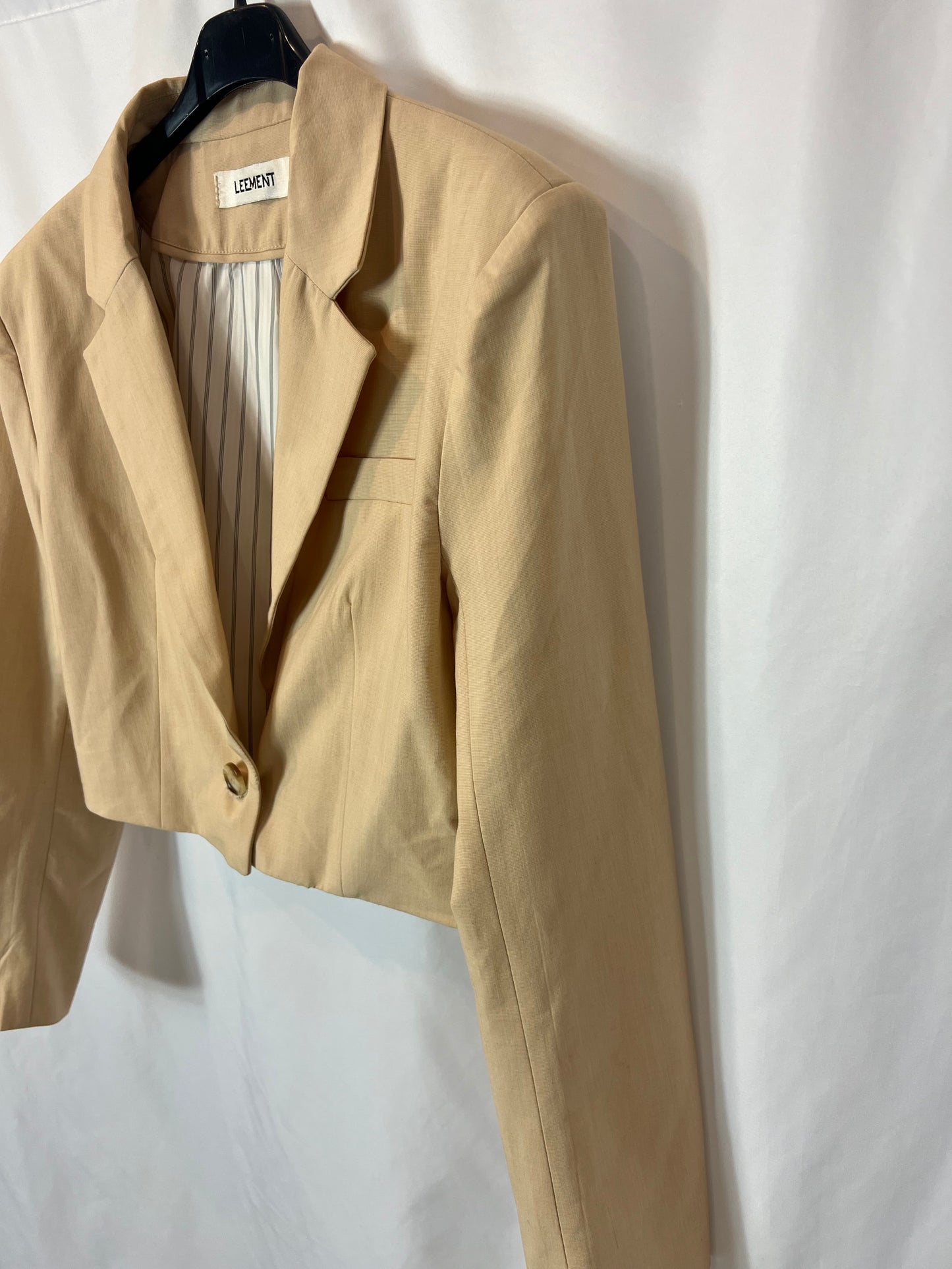 LEEMENT. Blazer beige corta T.u(S)