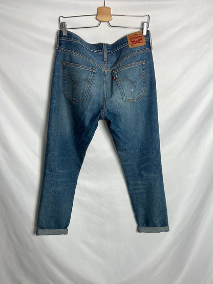 LEVI’S. Denim recto rotos en efecto desgastado. T 38