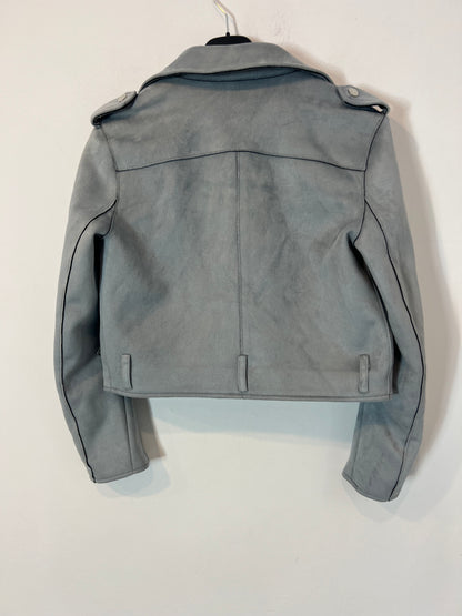 ZARA. Biker efecto piel azul claro. T M