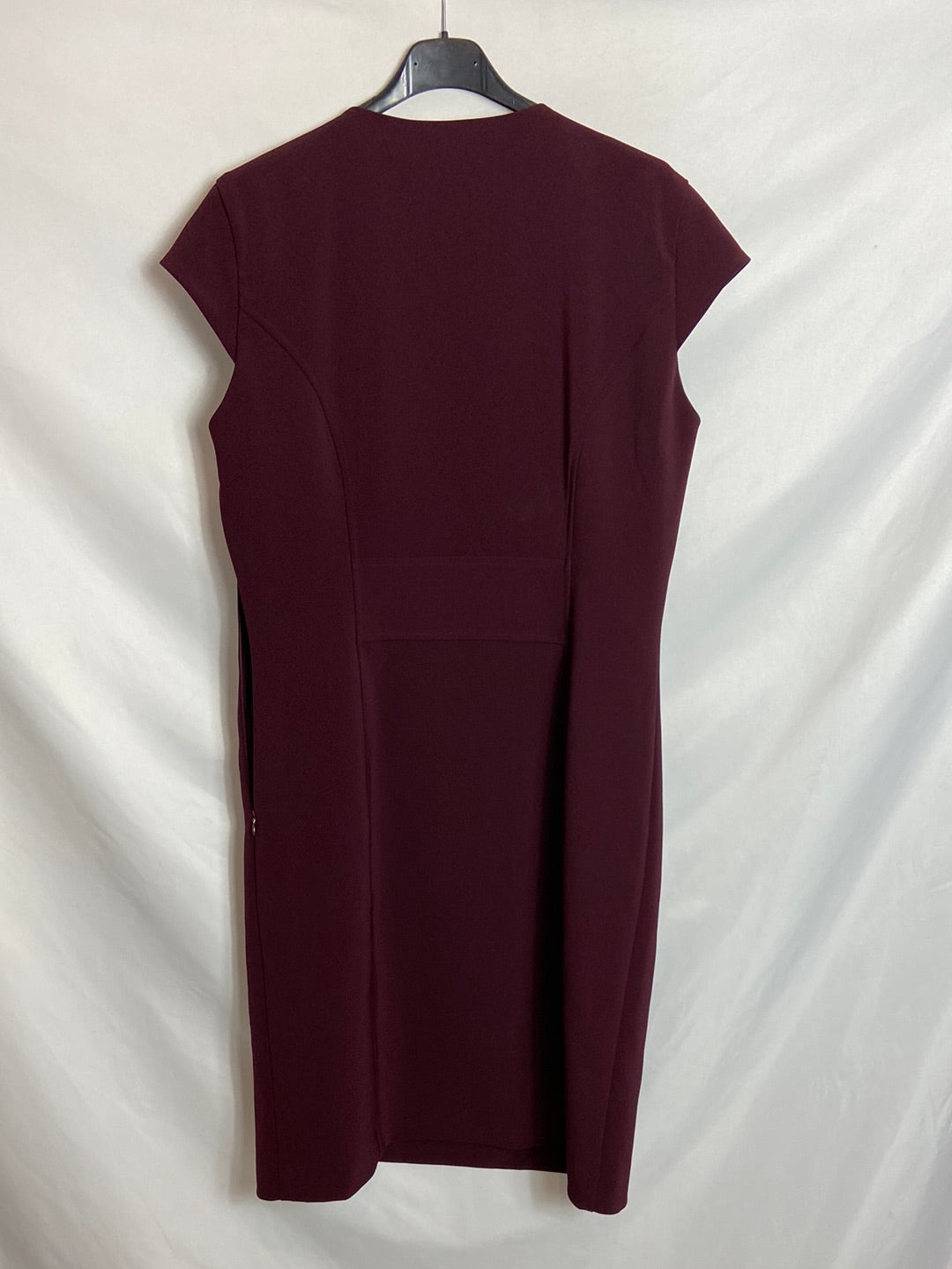 PEDRO DEL HIERRO. Vestido midi berenjena T.44