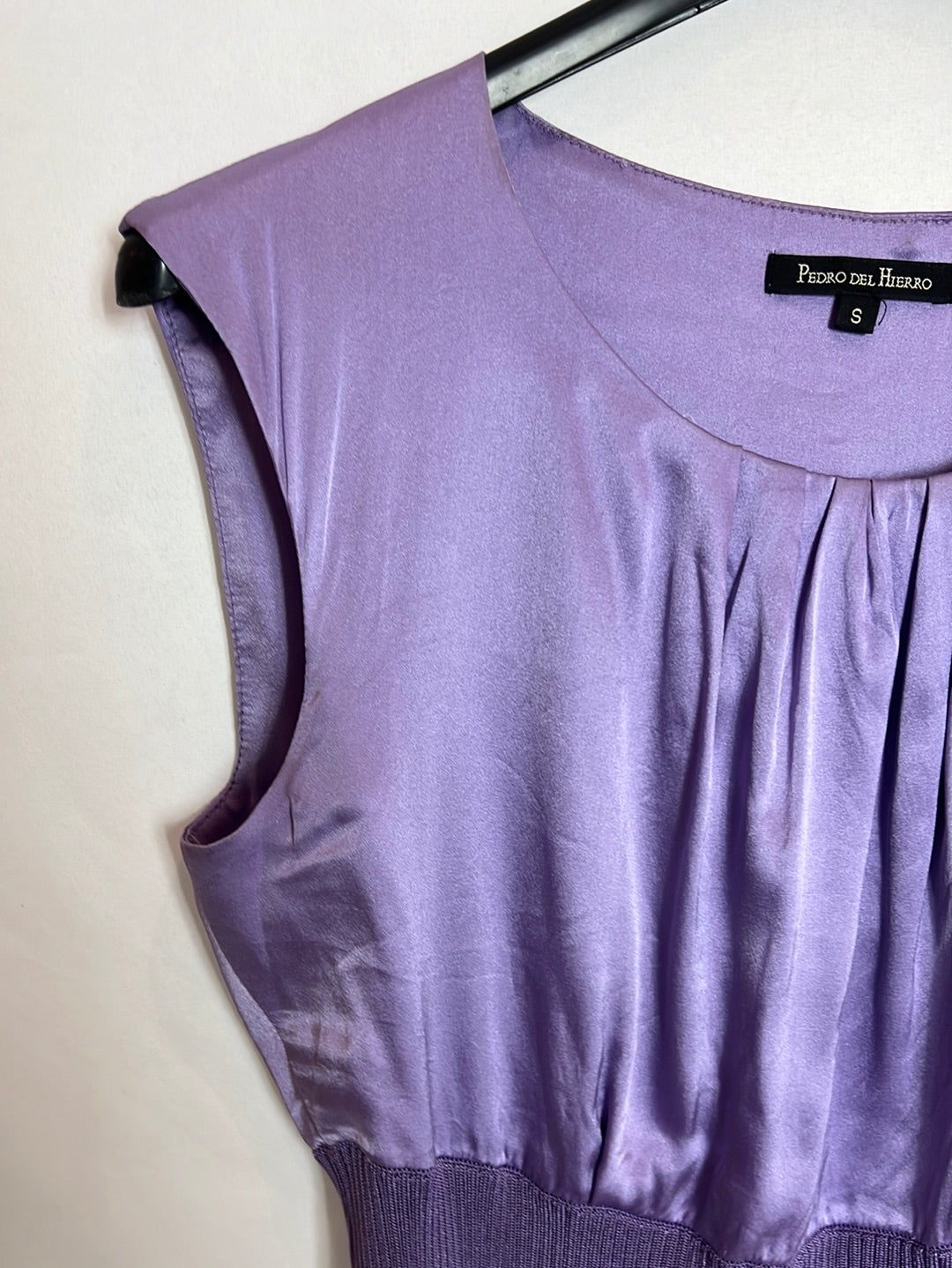 PEDRO DEL HIERRO. Top doble textura morado. T S