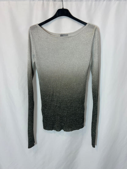 MANGO. Top gris hilos T.L