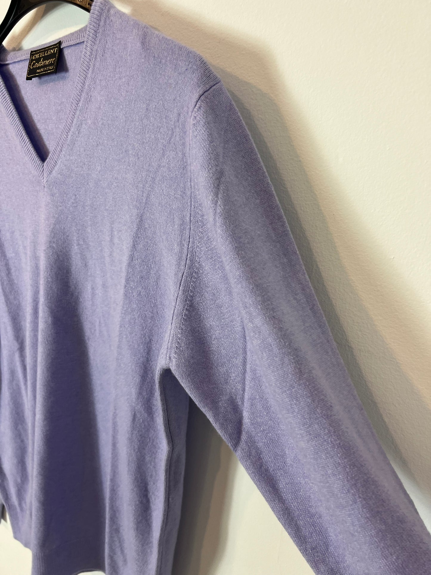 EXCELLENT CASHMERE. Jersey malva cashmere. T M