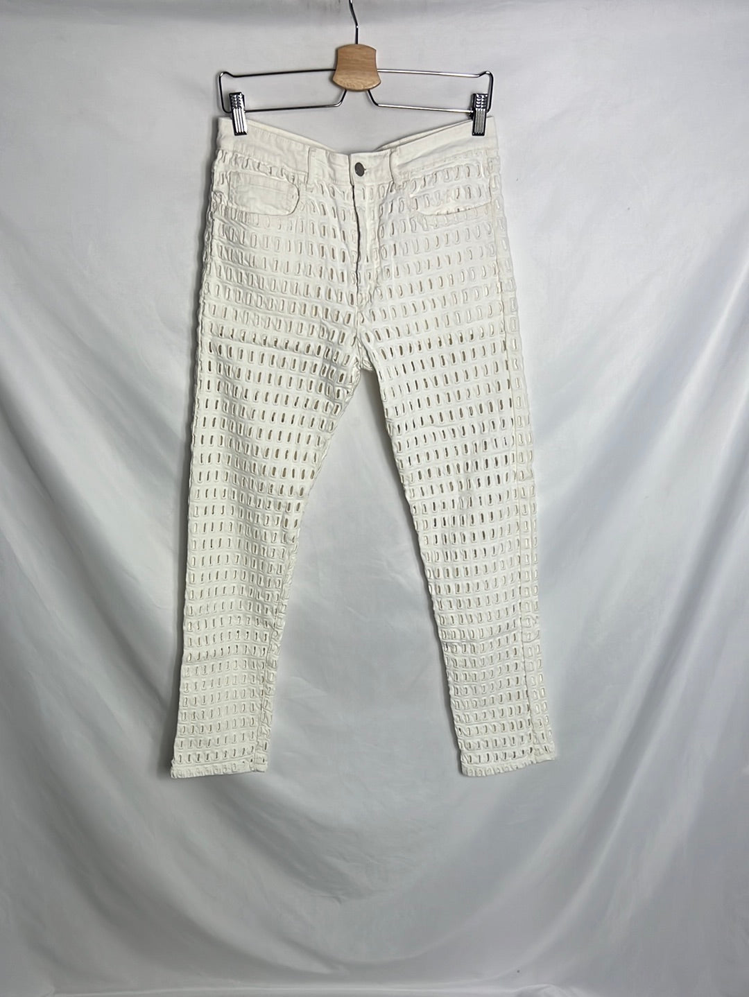 ISABEL MARANT. Pantalón  troquelado semitransparente . T 38