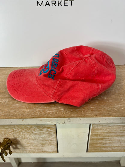 OTRAS. Gorra  doble textura roja y beige