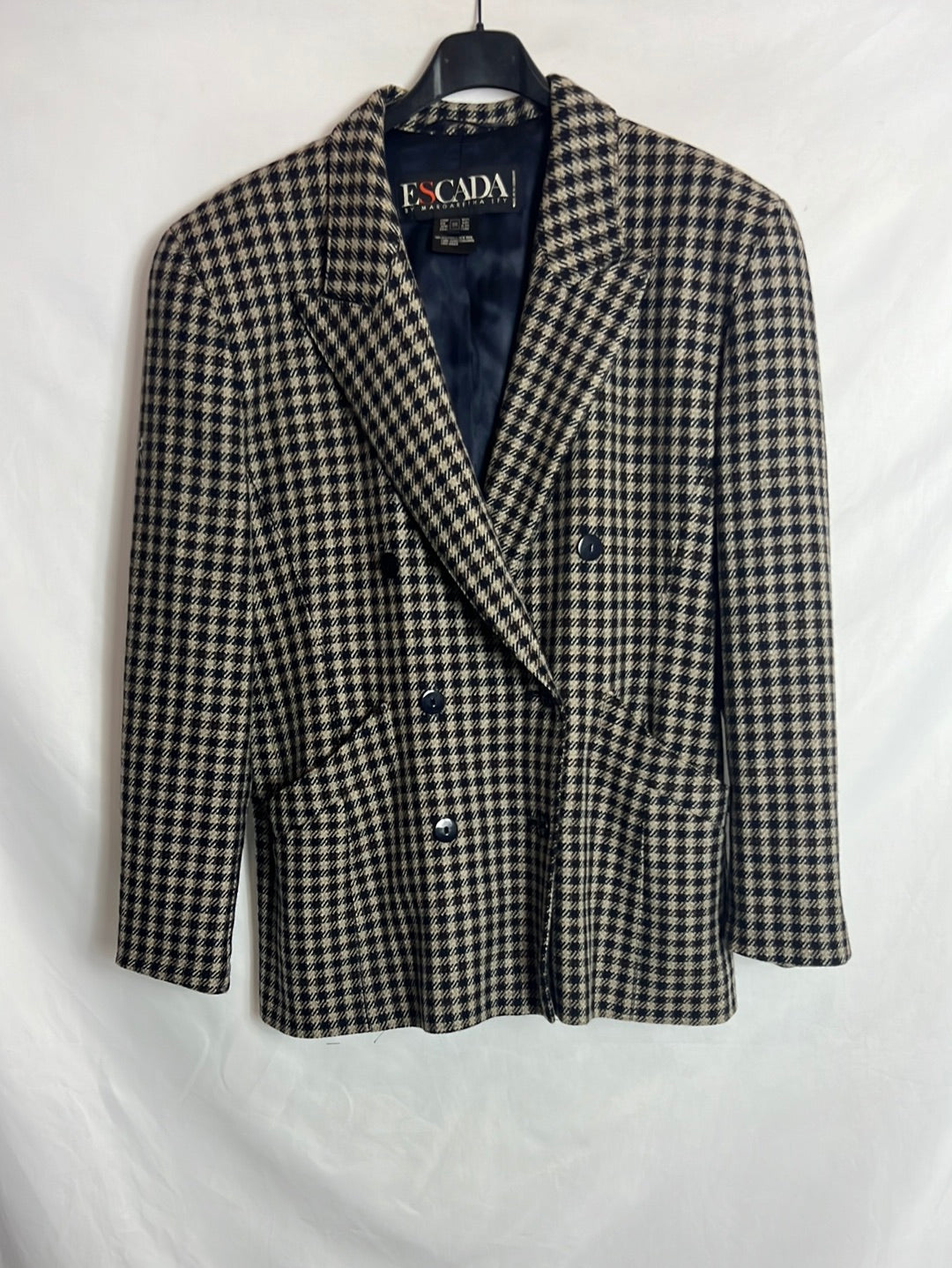 ESCADA. Blazer lana cuadros doble botonadura. T 38