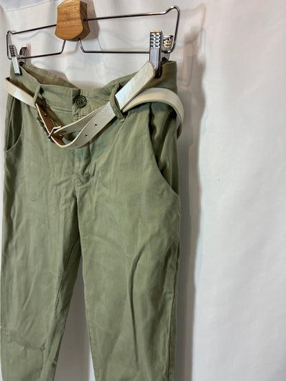 MARGOT PARIS. Pantalón verde cinturón T.s