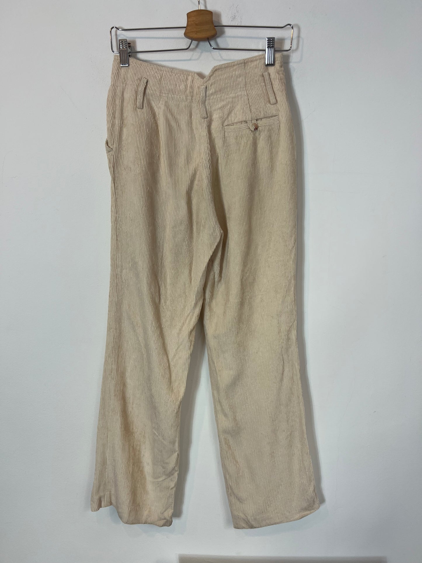 SEZANE. Pantalón fluido pana beige T.36