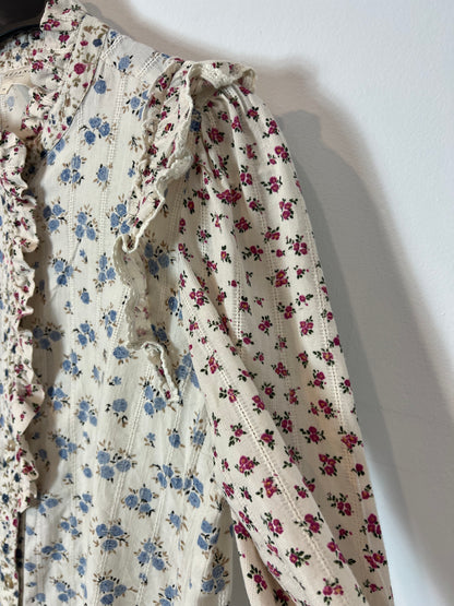 SEZANE. Blusa flores detalle volante T.34