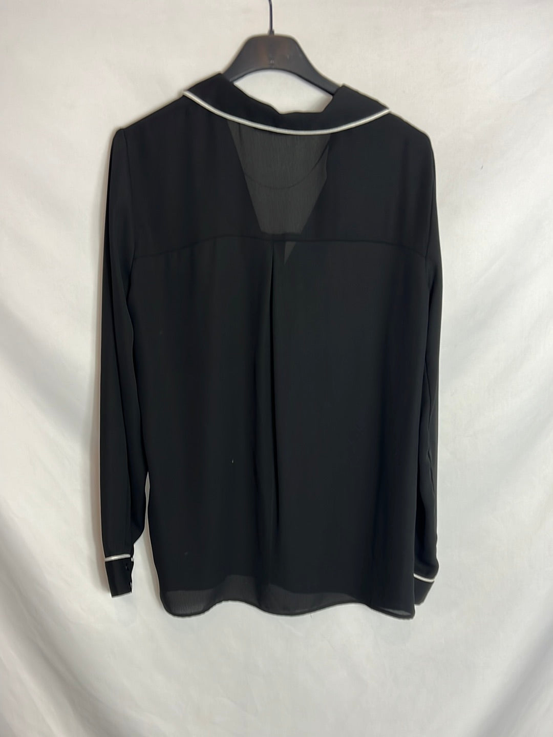 ZARA. Blusa negra  semitransparente . T S