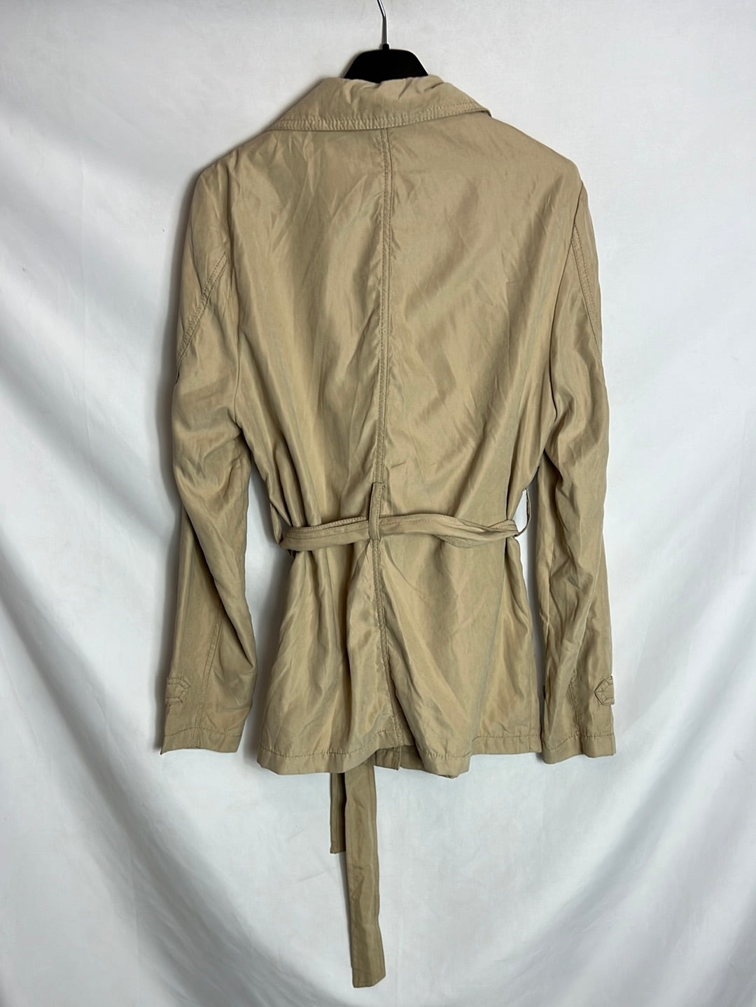 VILA. Chaqueta fina estilo gabardina. T S (Tara)