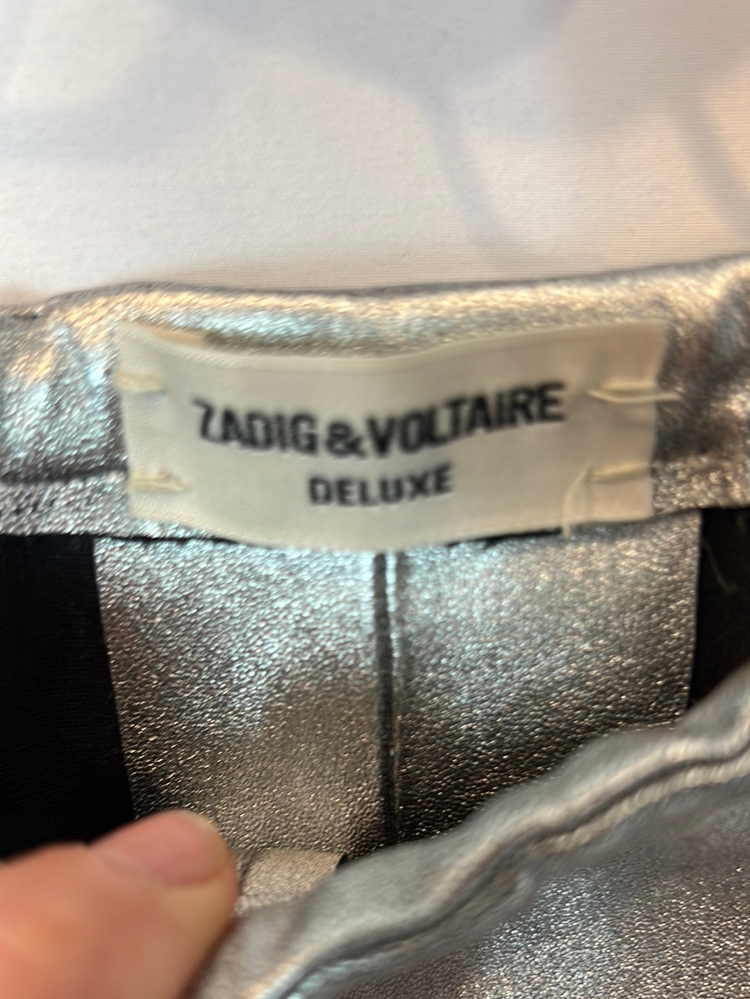 ZADIG&VOLTAIRE. Falda midi piel plateada. T 36