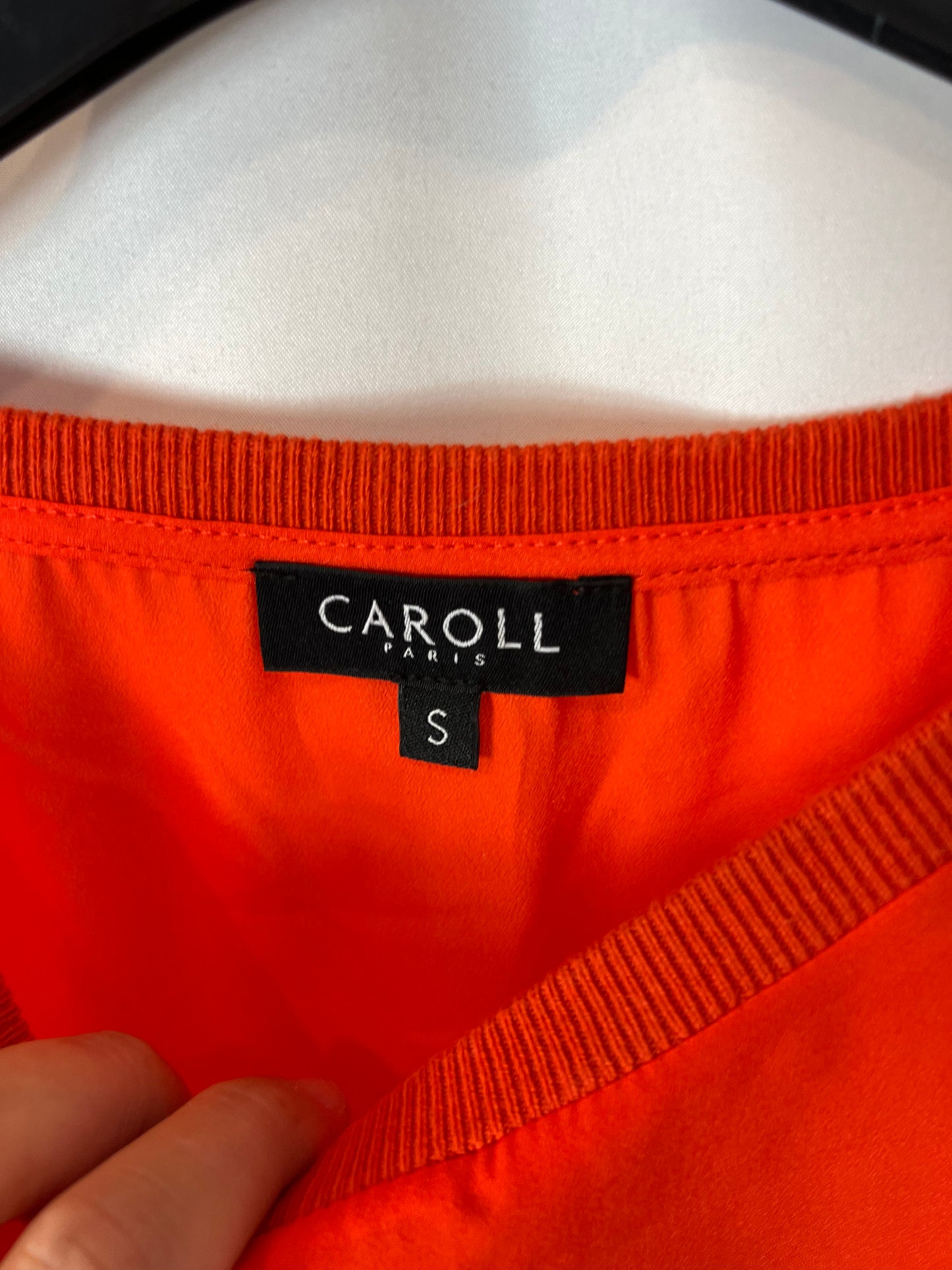 CAROLL. top seda y algodón naranja. T S