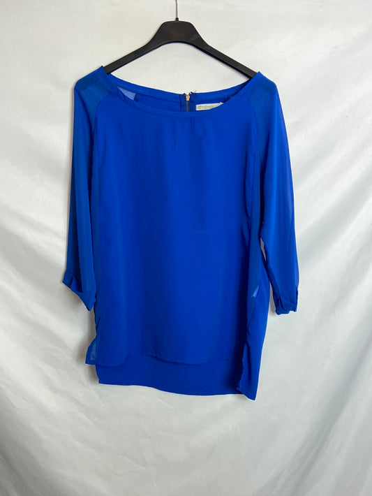 STRADIVARIUS. Blusa azul mangas semitransparentes T.S