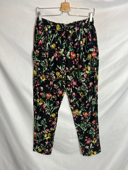 OTRAS. Pantalón seda flores. T M