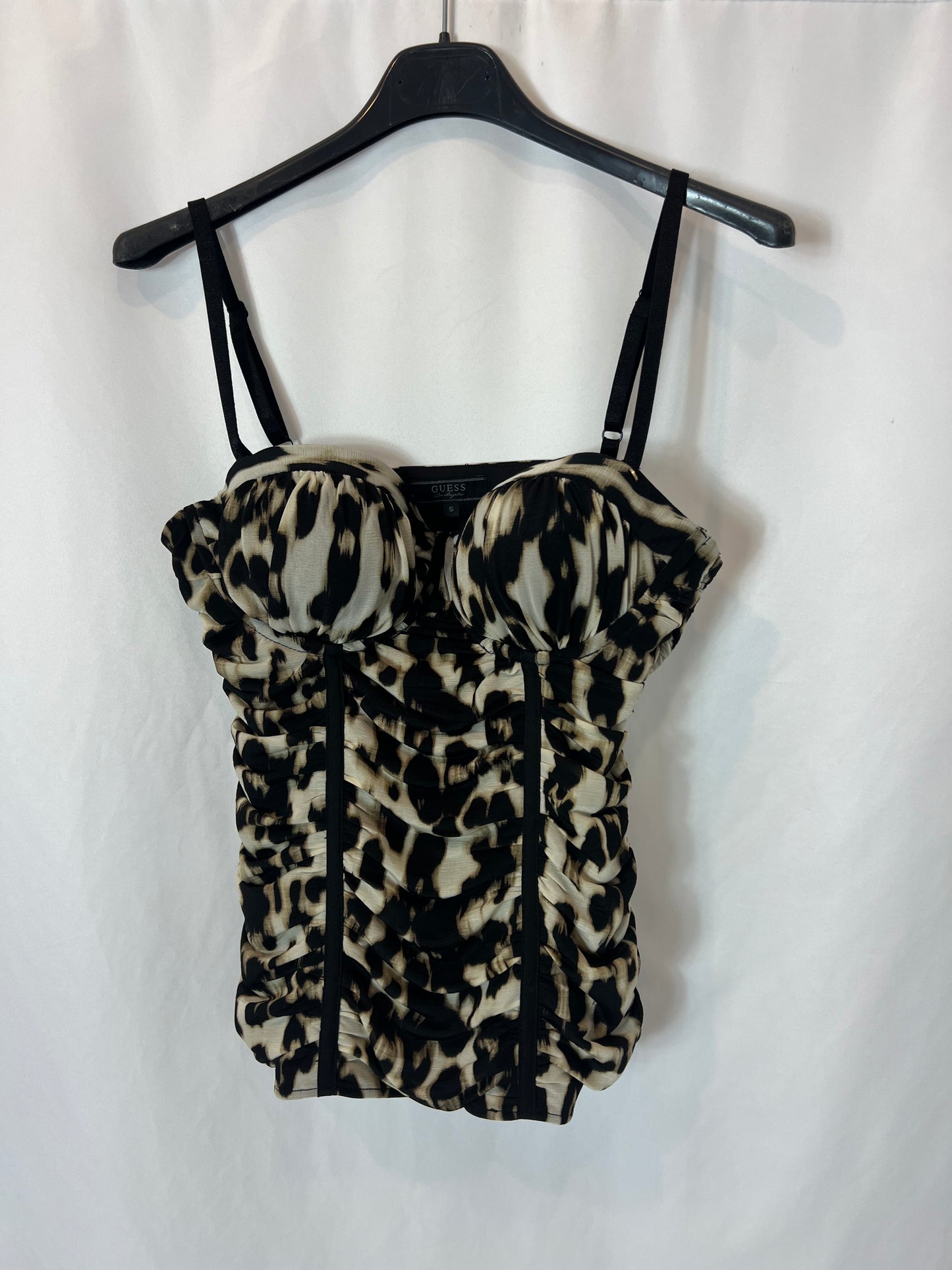 GUESS. Top animal print fruncidos. T S