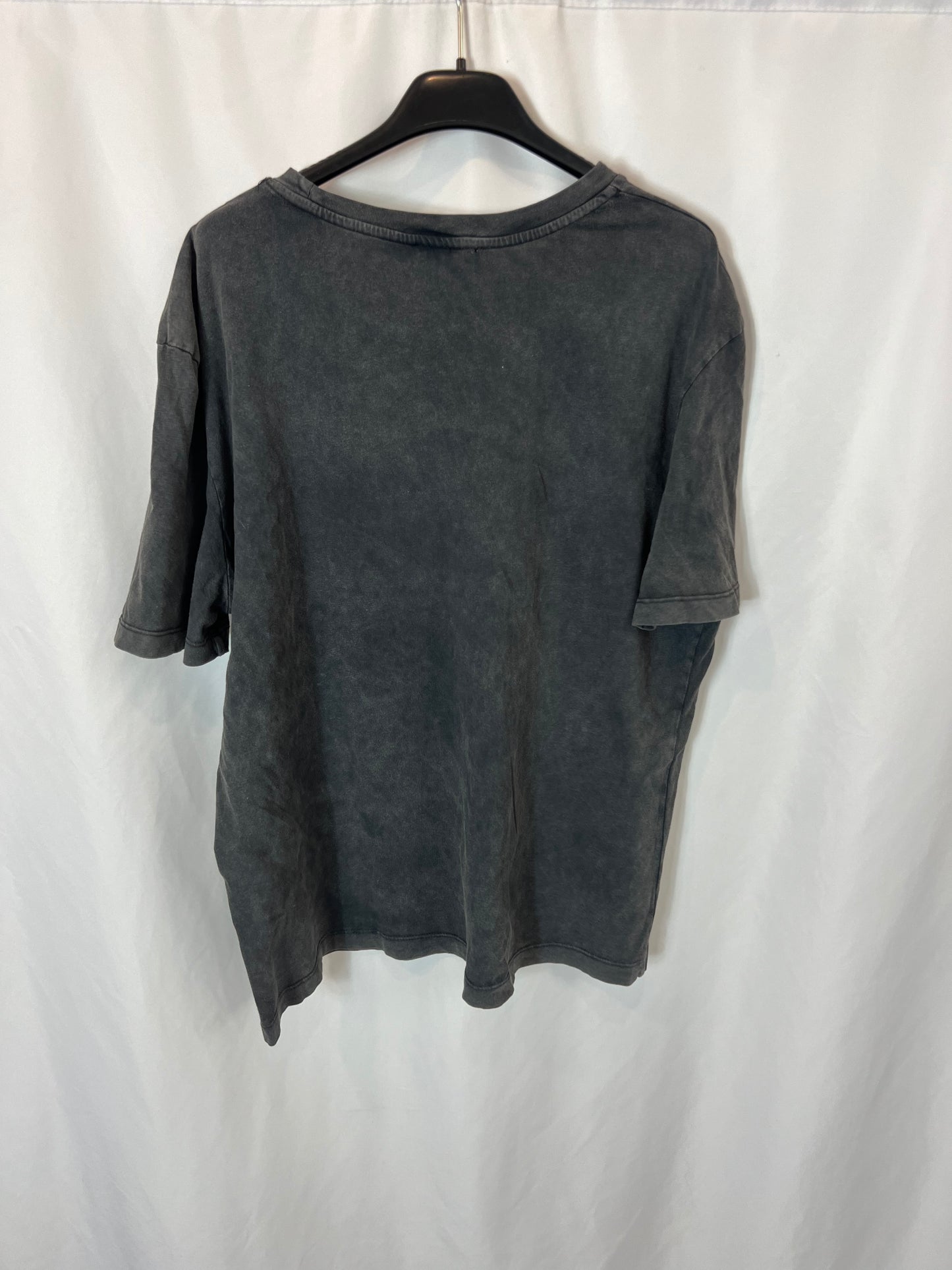 ZARA. Camiseta azul efecto desgastado. T M