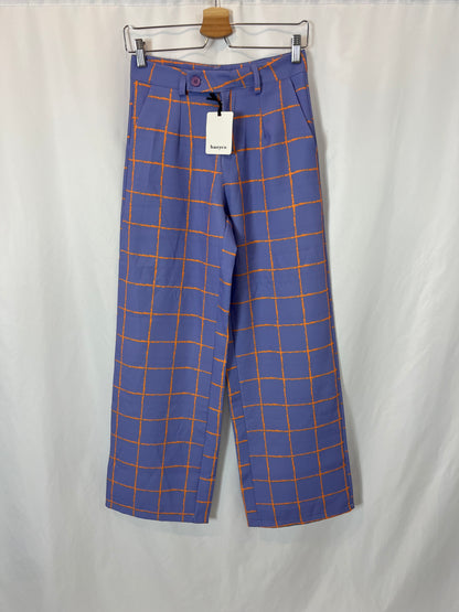 BASYCO. Pantalón pata ancha morado . T S