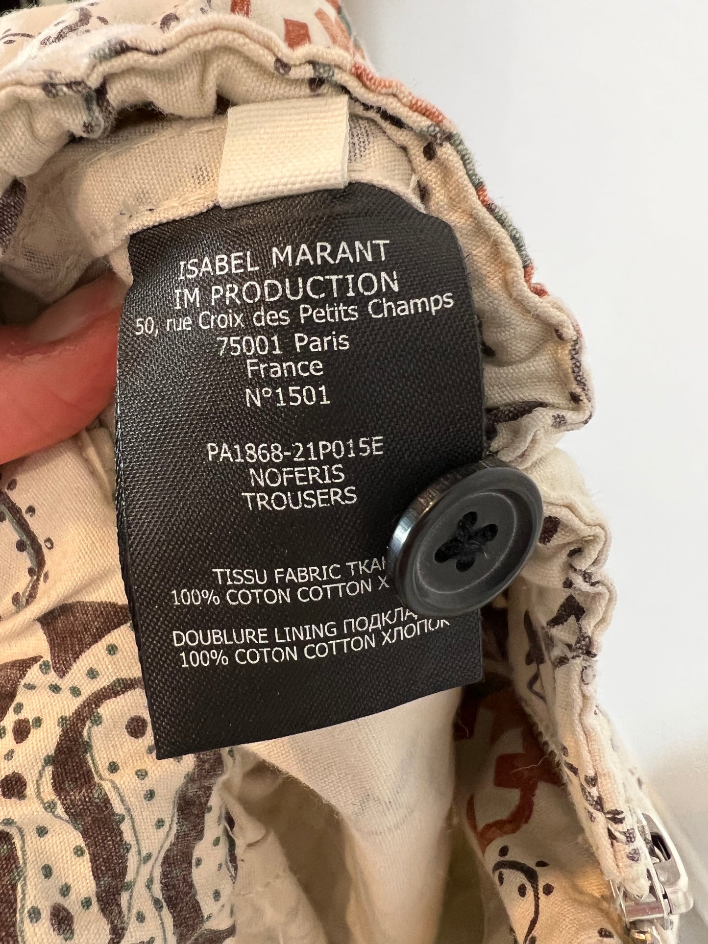 ISABEL MARANT. Pantalón cargo estampado  T.34