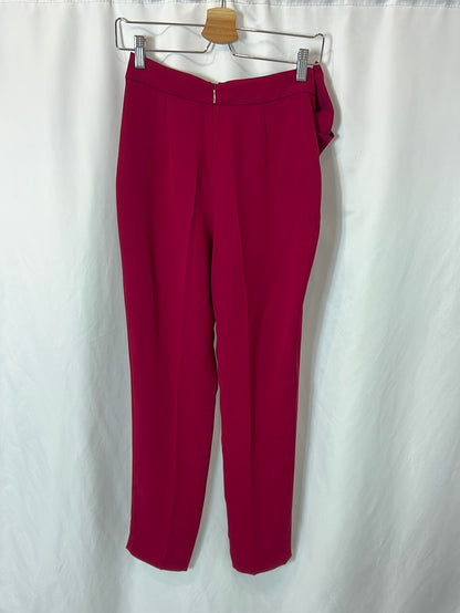 MANGO. Pantalón burdeos lazada T.34