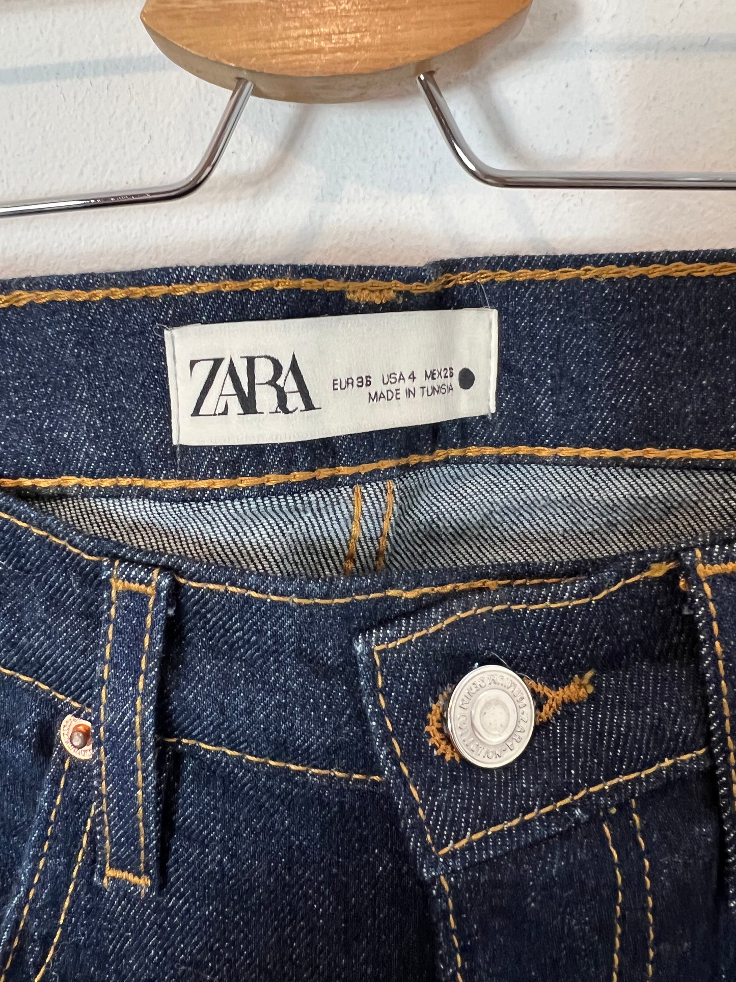 ZARA. Denim pata ancha dobladillo. T 36