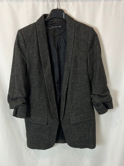 ZARA. Blazer gris jaspeada T.xs