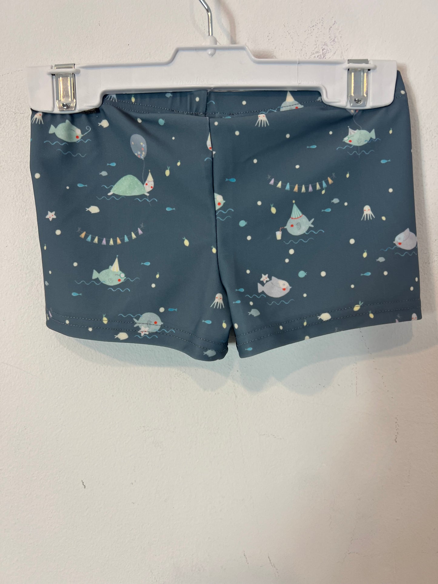 ZARA HOME. Bañador licra estampado. T 4-5 años