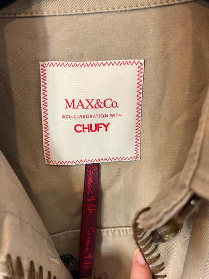 MAX&CO. Chaleco denim bordados espalda. T L