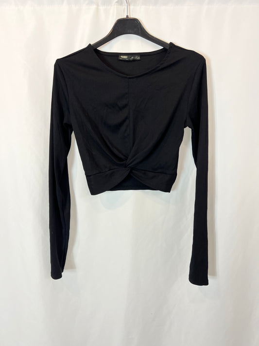 PULL&BEAR. Croptop negro punto T.s