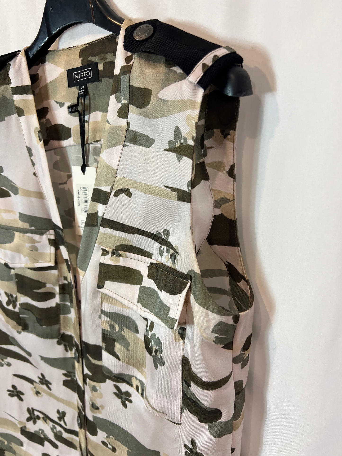 MIRTO. Blusa fluida camuflaje T.38