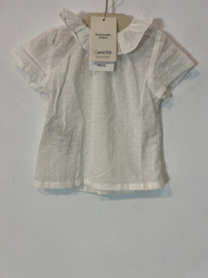 MANGO. Blusa plumeti blanca. T 6-9 meses